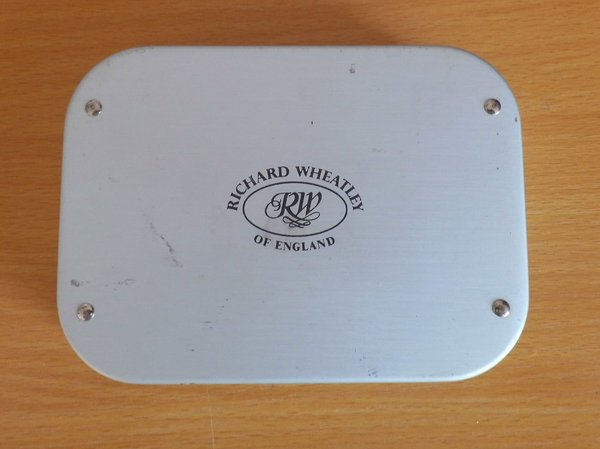 Boîte à mouches occasion Richard Wheatley en aluminium (2)